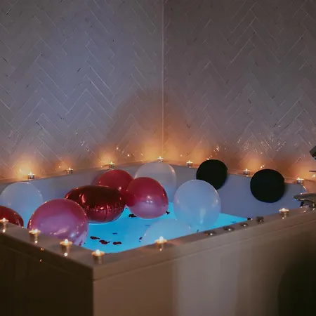 Luxury Jacuzzi 아파트 *